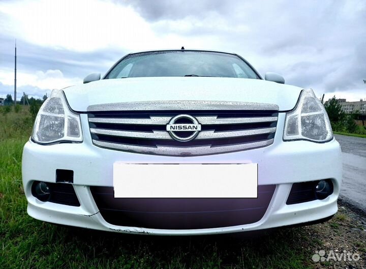 Nissan Almera 1.6 МТ, 2015, битый, 110 000 км