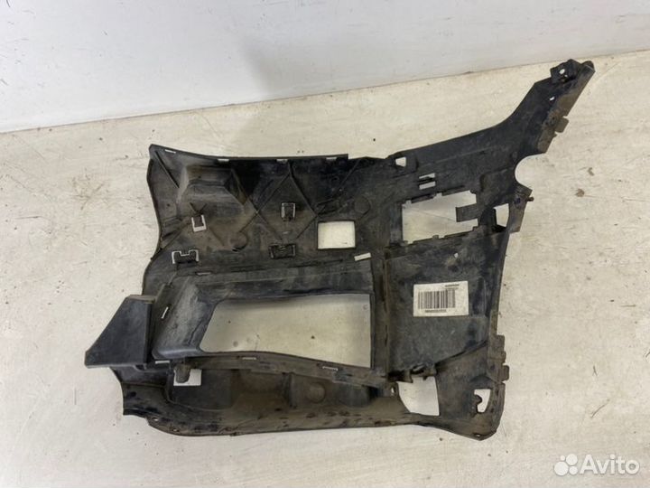 Кронштейн бампера передний правый Bmw 6Er G32