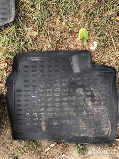 Автомобильные коврики резиновые на hyundai elantra