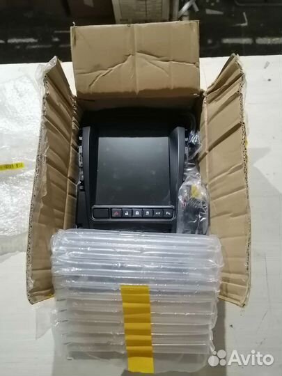 Магнитола в стиле тесла на opel astra j