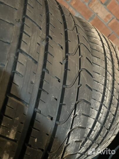 Pirelli P Zero 255/35 R19