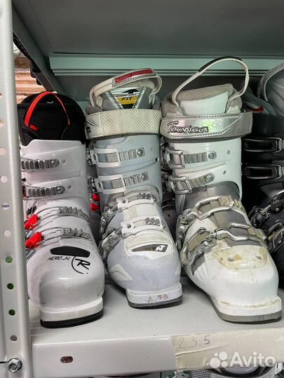 Горнолыжные ботинки женские