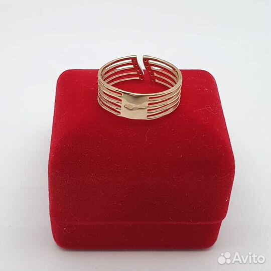 Е.Ц. Кольцо с камнями, золото 585 (id 40595)