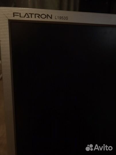 Монитор LG flatron L1953S