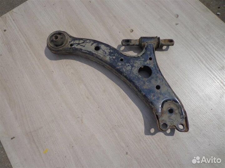 Рычаг передний Toyota Camry V40 2006-2011