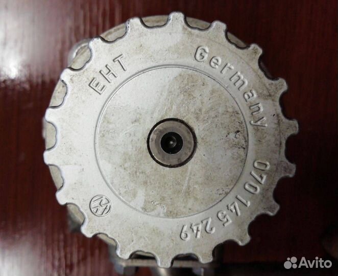 Насос гидроусилителя руля Volkswagen Touareg 2006