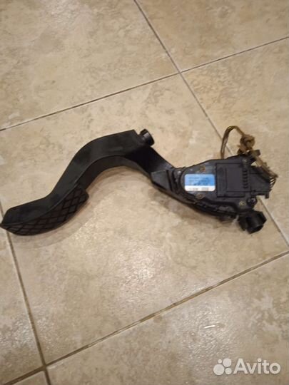 Педаль газа для Passat B5