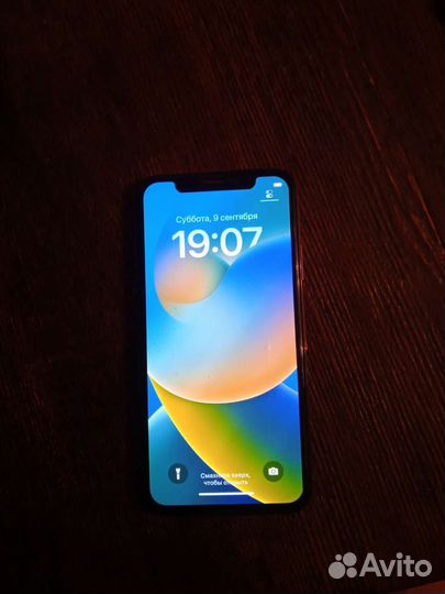 Телефон iPhone XS