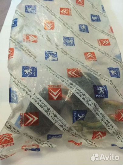 Ремкомплект крепления глушителя