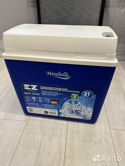 Автохолодильник EZ Coolers E24M 12-230V Mirabelle