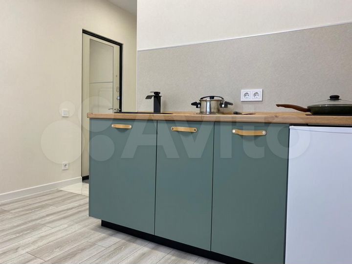 Квартира-студия, 17,9 м², 1/5 эт.