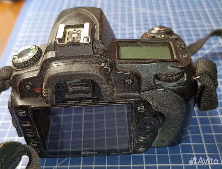 Зеркальный фотоаппарат Nikon D90