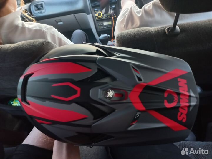 Продам шлем soman