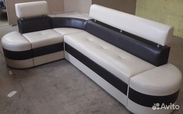 Кухонный уголок со спальным местом