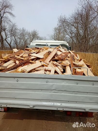 Уголь в мешках.Уголь навалом.Дрова