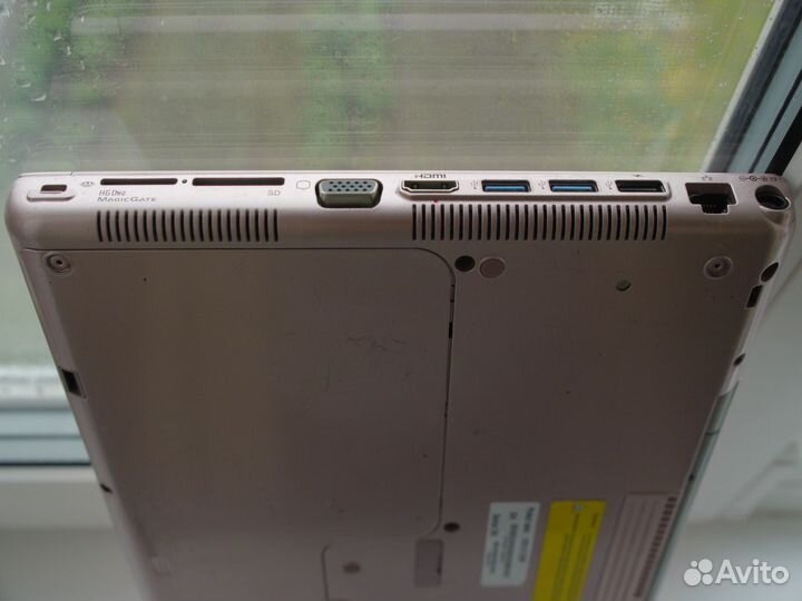 Ноутбук Sony SVS 131 B12V Обмен