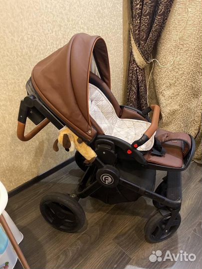 Коляска Verdi Futuro 3 в 1