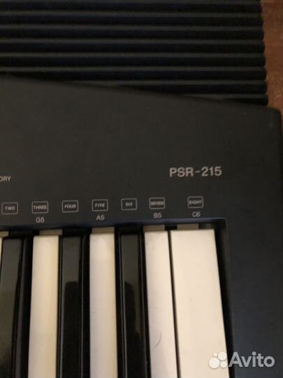 Синтезатор yamaha psr-215