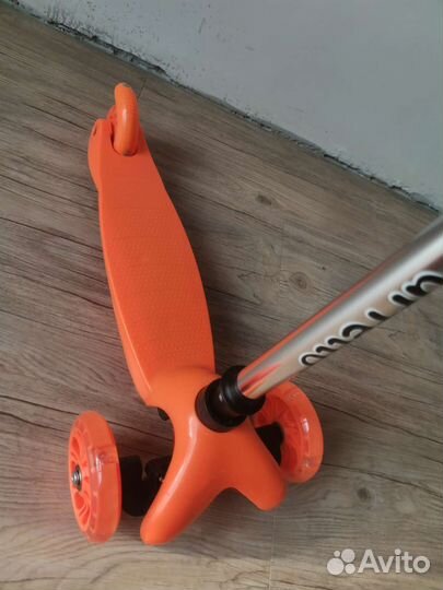 Самокат детский трехколесный новый