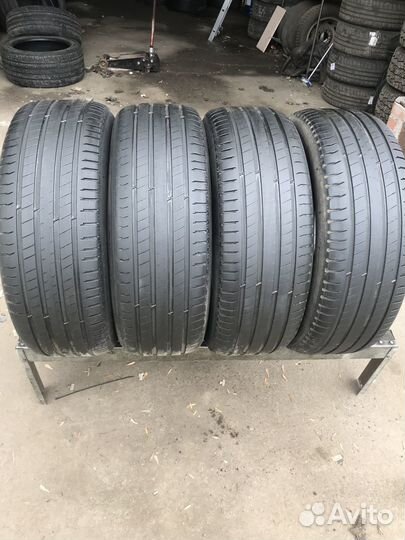 Michelin Latitude Sport 3 235/60 R18