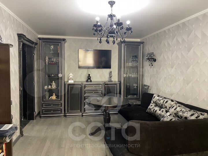 2-к. квартира, 58 м², 7/14 эт.