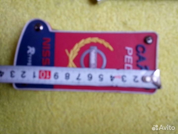 Накладки на педали на ниссан