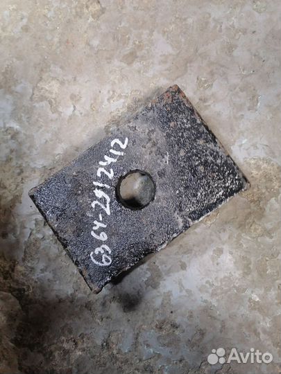 Накладка Урал 6364 задней рессоры