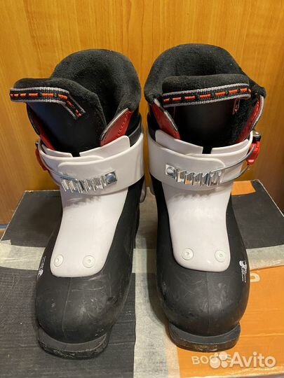 Горнолыжные ботинки детские