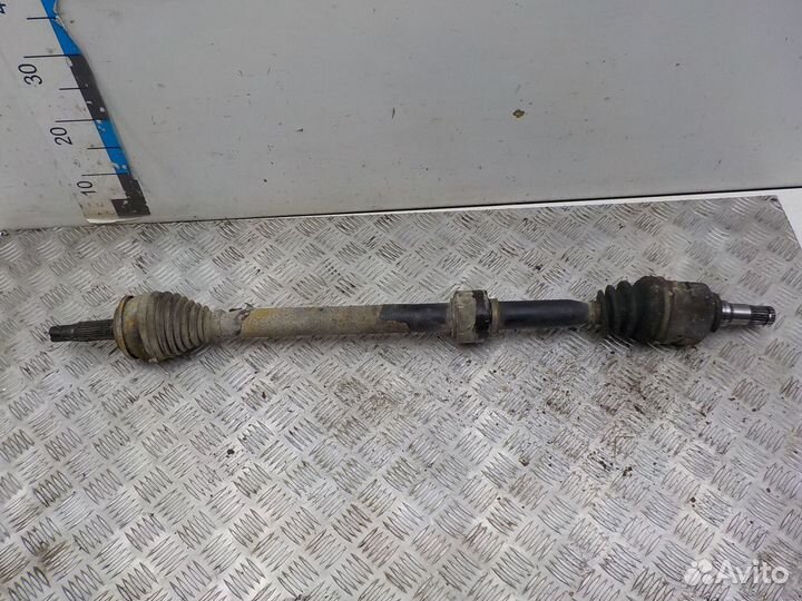 Б/У Привод передний правый Toyota Auris 2006