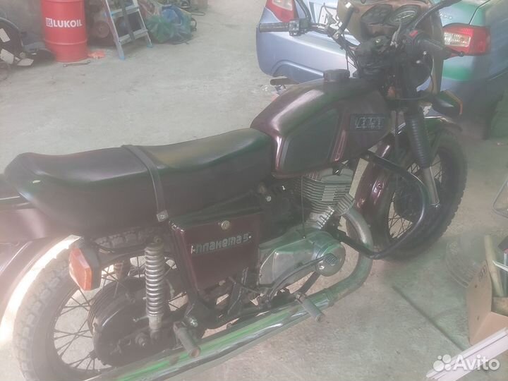 Мотоцикл иж планета 5