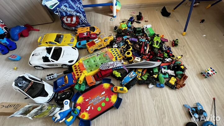 Игрушки для мальчика пакетом