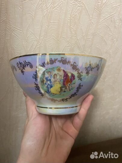 Салатник чешский фарфоровый Мадонна