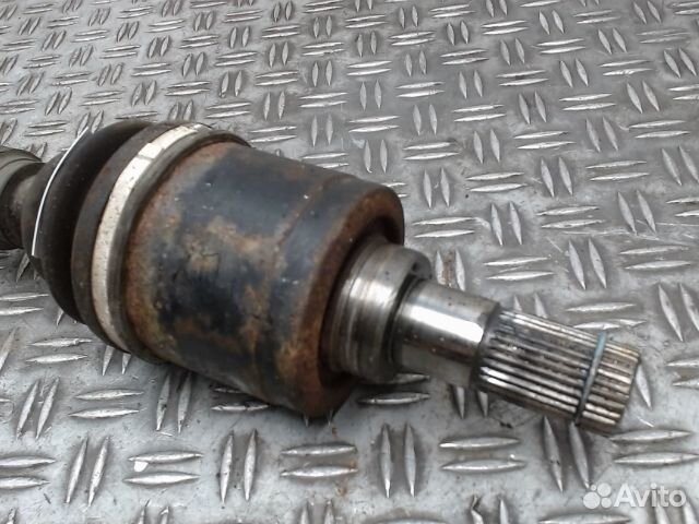 Полуось передняя левая (приводной вал, шрус), Mazd