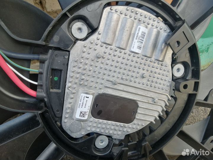 Вентилятор радиатора Land Rover Discovery V L462