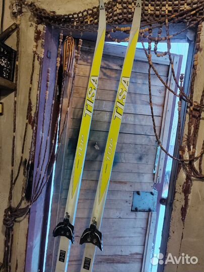 Беговые лыжи Tisa top