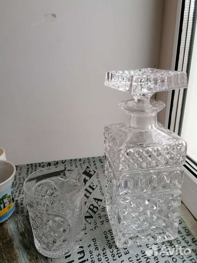 Графин хрустальный со стаканами