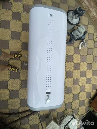 Водонагреватель electrolux 100