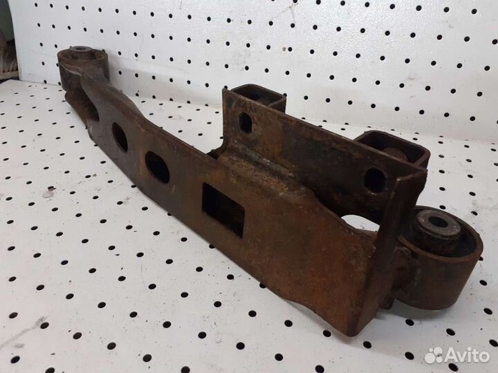 Terrano wd21, r20 Балка переднего моста (r180)