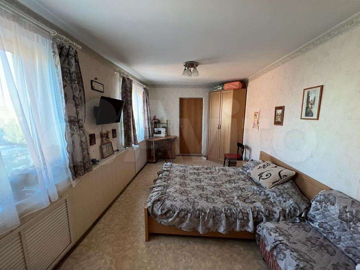 4-к. квартира, 82 м², 9/9 эт.