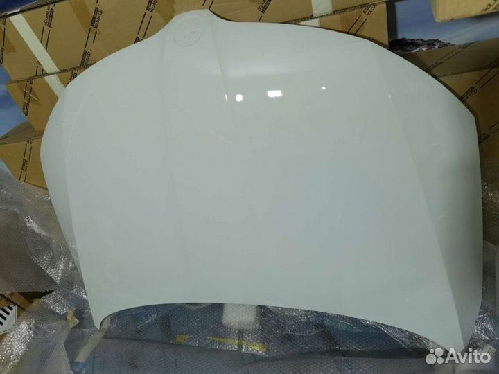 Капот Skoda Rapid