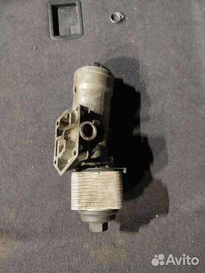 Корпус масляного фильтра 045115389 j