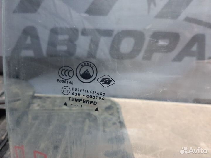 Стекло переднее Geely MK 2006-2012