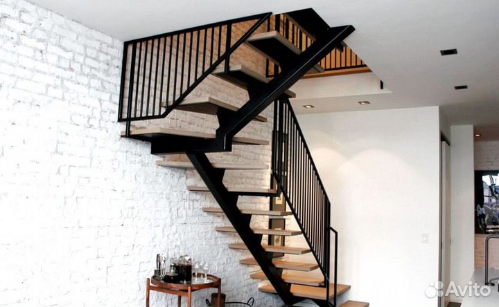 Лестница в дом под ключ