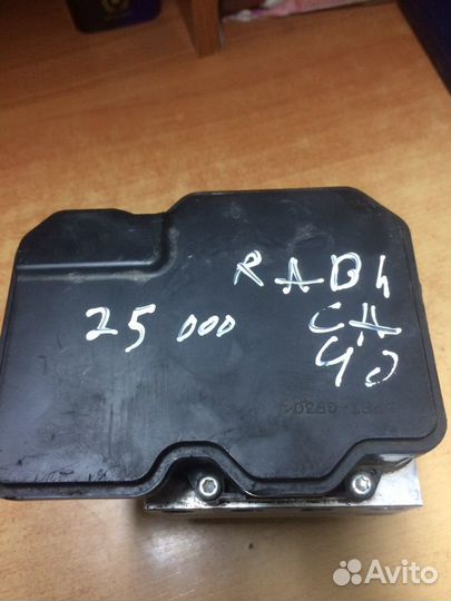 Блок абс toyota rav 4 ca40