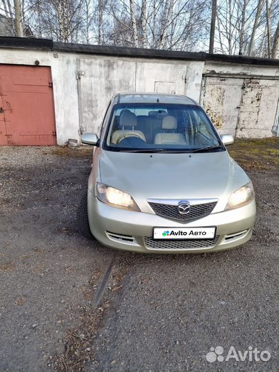 Mazda Demio 1.3 AT, 2002, 217 000 км