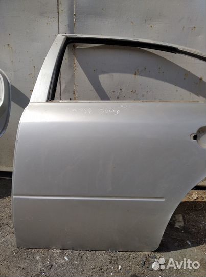 Дверь Шкода Октавия Тур задняя левая