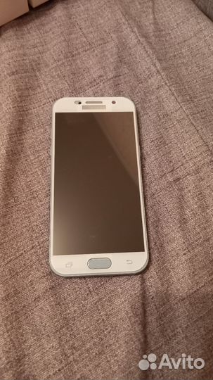 Samsung Galaxy A5 (2017) SM-A520F/DS, 3/32 ГБ