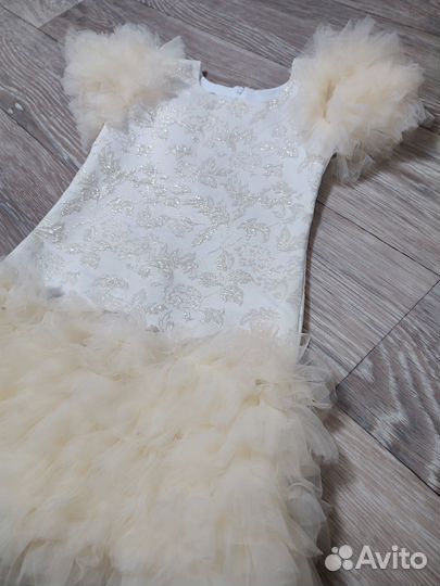 Праздничное платье для девочки