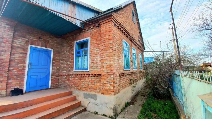 Дом 53 м² на участке 6,1 сот.