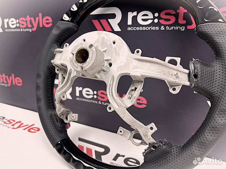 Руль Mitsubishi Delica D:5 Sport Design